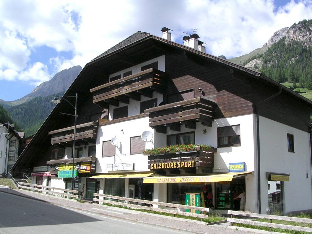 La Casa Duron Appartement Campitello di Fassa Buitenkant foto